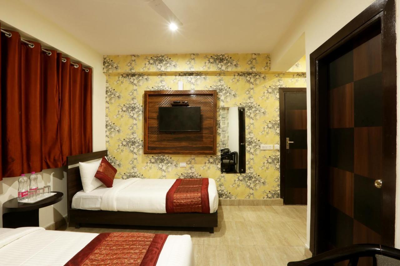 Hotel Ark Suites At Delhi Airport Új-Delhi Kültér fotó