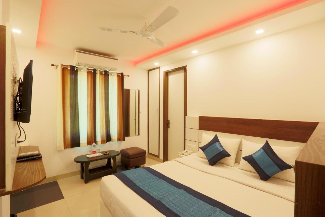 Hotel Ark Suites At Delhi Airport Új-Delhi Kültér fotó