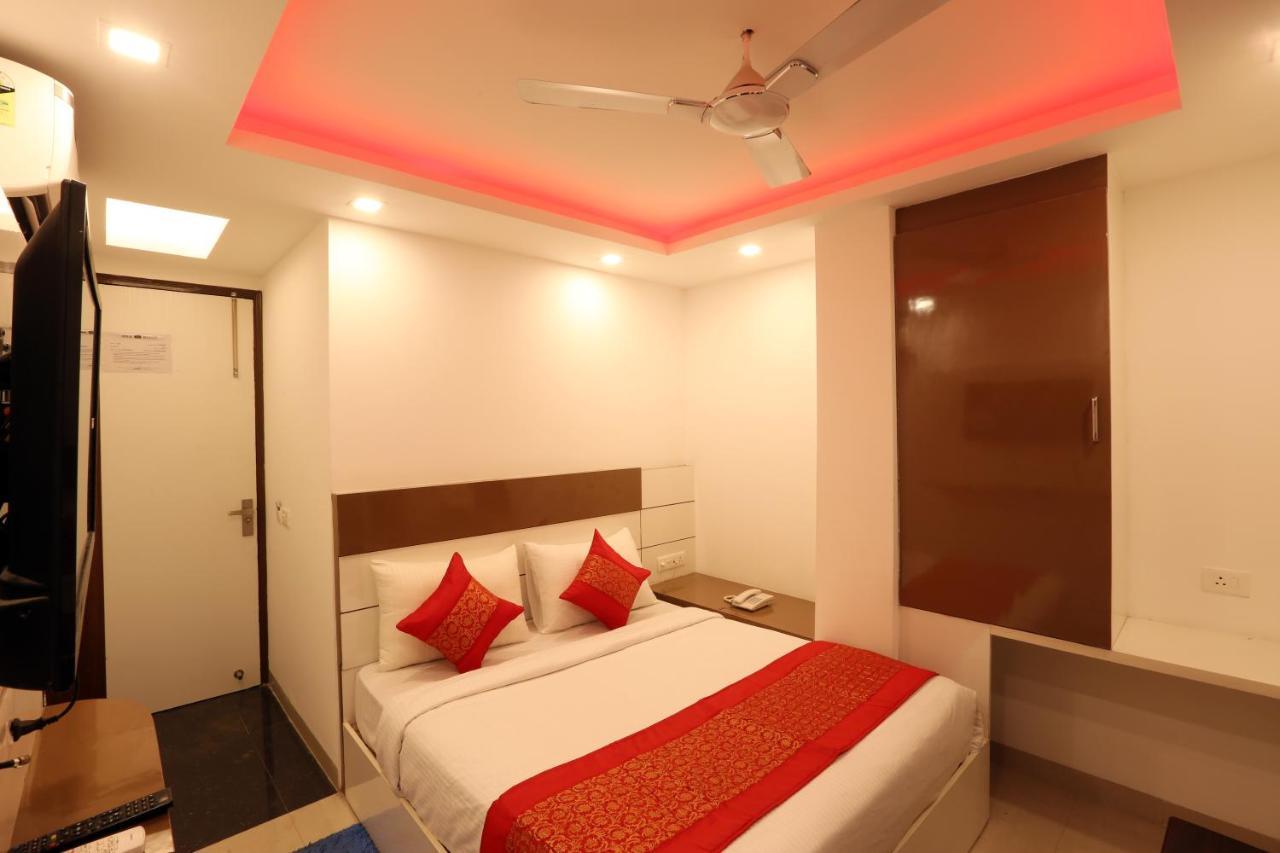 Hotel Ark Suites At Delhi Airport Új-Delhi Kültér fotó